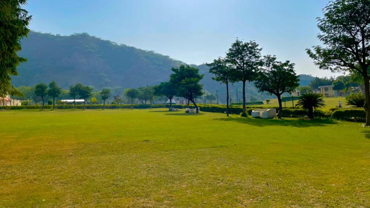 Manohar Villas Neemrana Εξωτερικό φωτογραφία